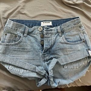 One teaspoon shorts